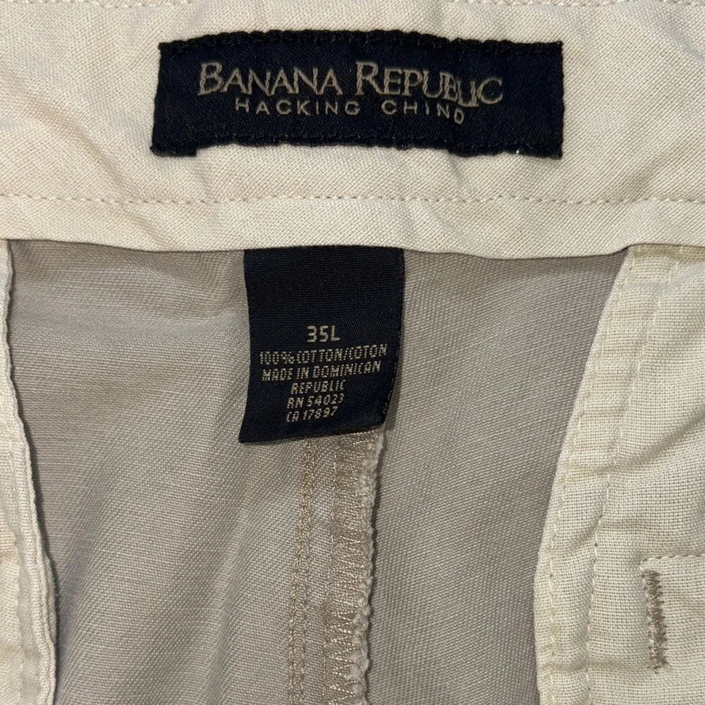 Men's Banana Republic Classic Chinos - Picture 4 of 7